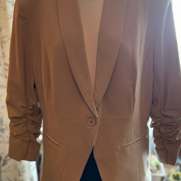 Tan New Directions Blazer - Picture 2 of 9